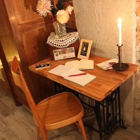 Oda ve Kahvaltı Le Dame Della Cortesella